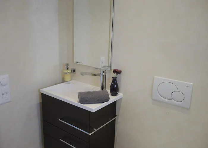 Residenza Golf Parco By Fewotessin 阿斯科纳