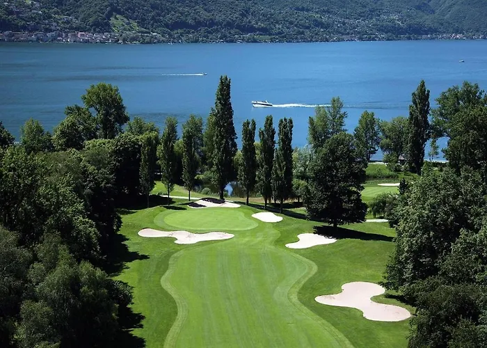 Residenza Golf Parco By Fewotessin 阿斯科纳